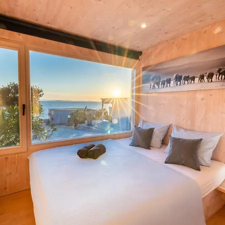 Buqez - 13 Apartamento *